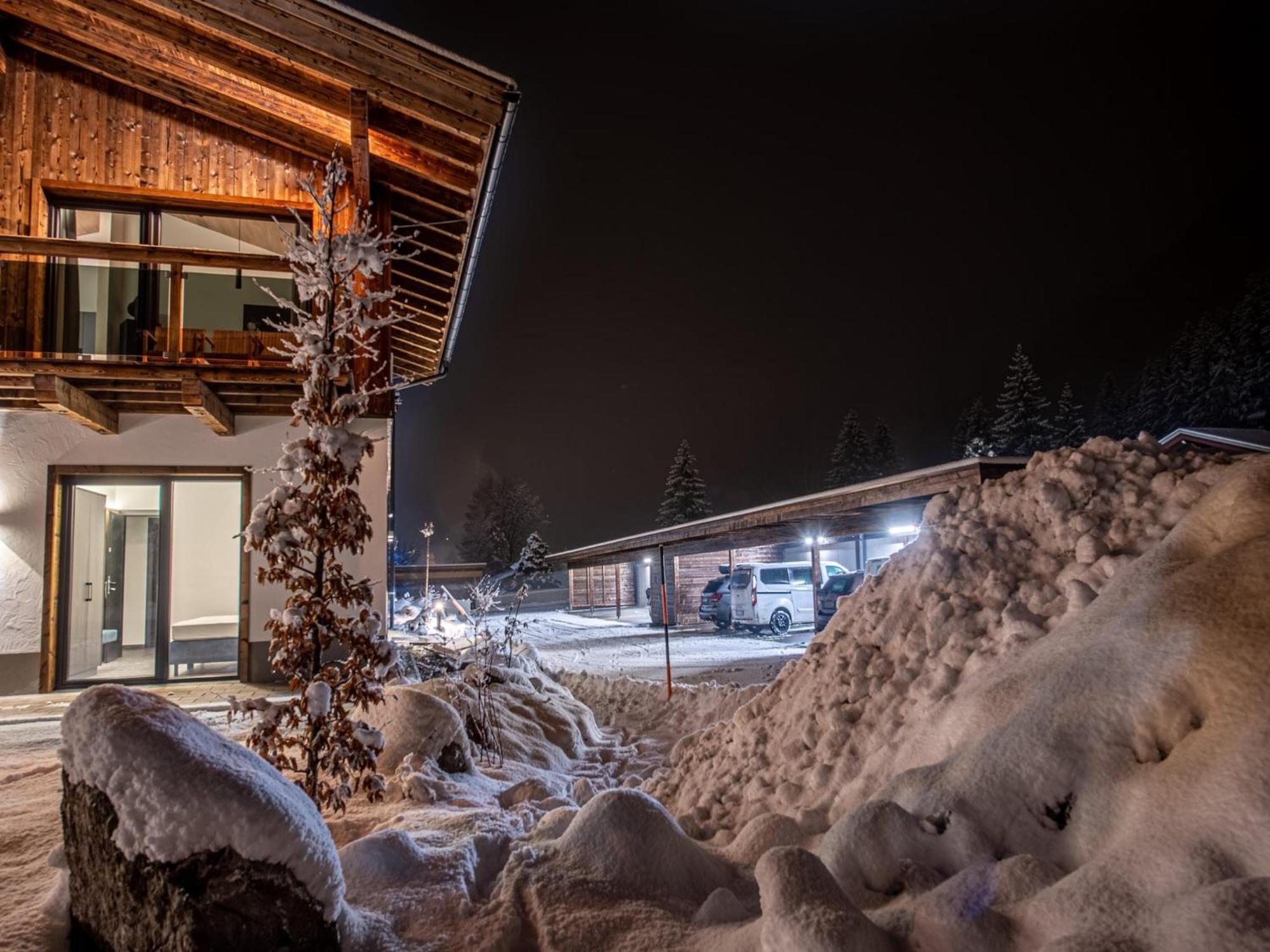 The Village Chalet Stone House Wald im Pinzgau Exterior foto